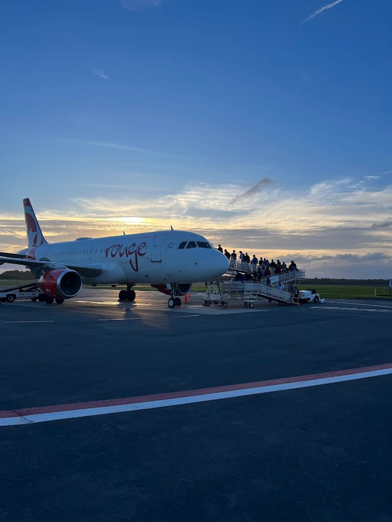 Fredericton International Airport (YFC)